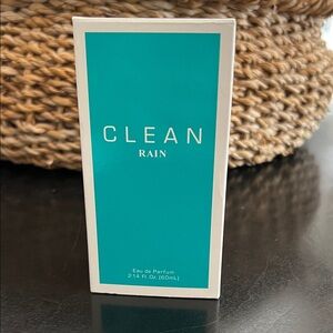 Clean Rain Eau de Parfum 2.14 fl. Oz.